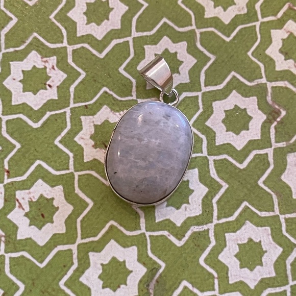 Natural Rainbow Moonstone Oval Sterling Silver Pendant – Iridescent Flash - New - Picture 3 of 5